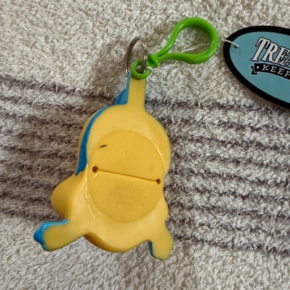 Disney Keychain - Picture 2 of 2